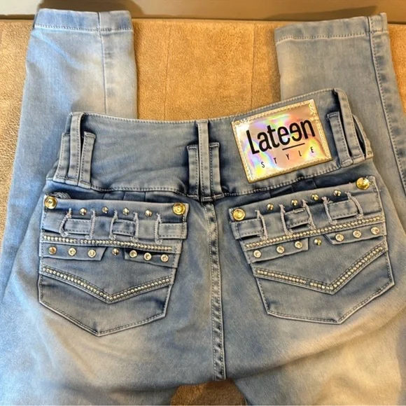ALONSO PALACIO butt lifting Lateen jeans - Picture 5 of 14